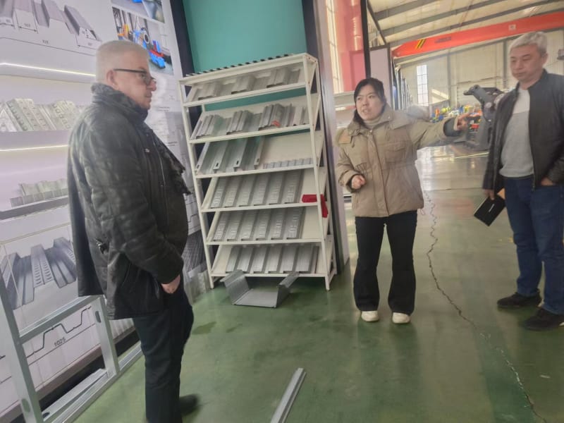 出口沙特地区的型钢机设备，7163银河主站线路检测冷弯工程师展实力以专业攻克小边与腰高难题
